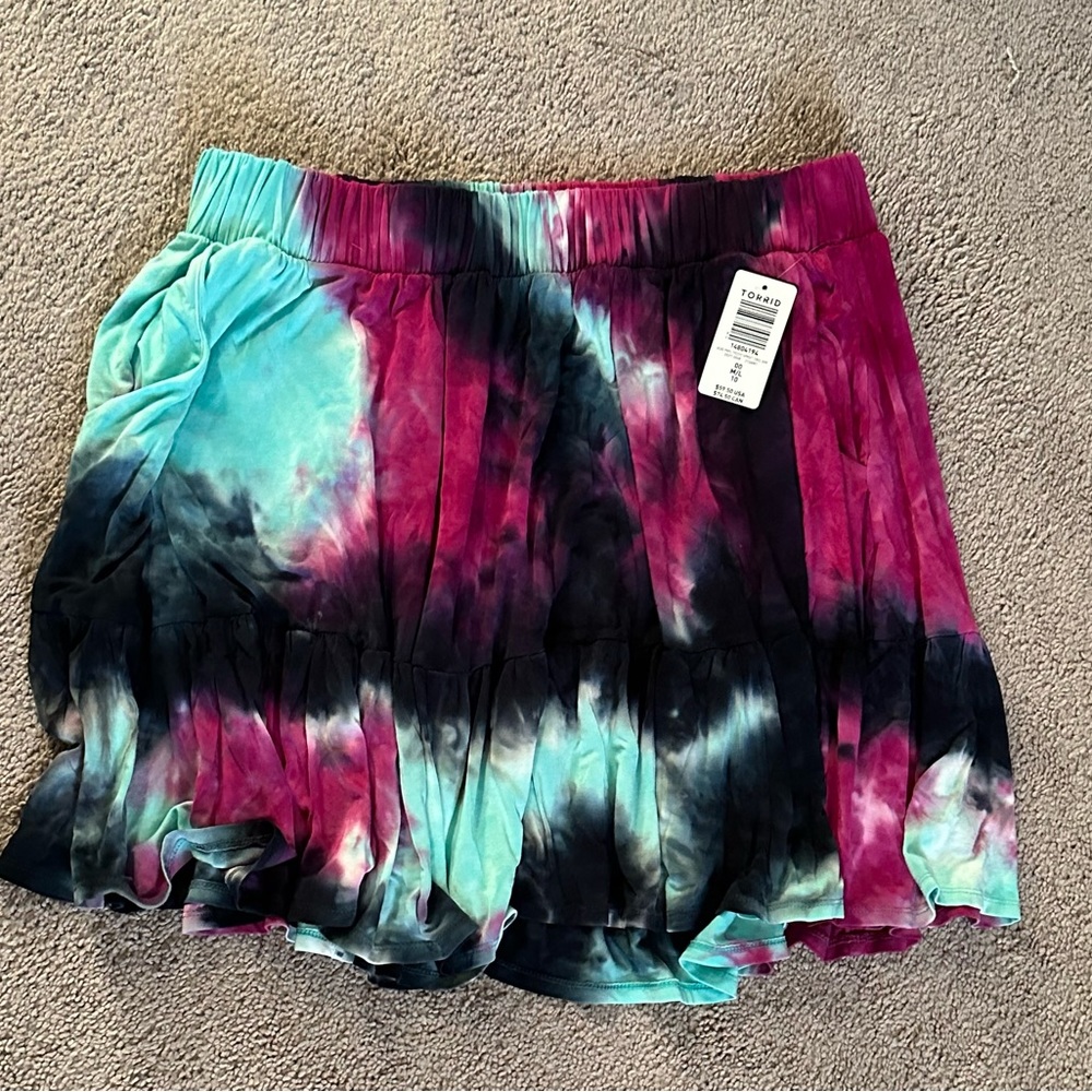 Torrid Super Soft Skirt Size 00 Tie Dye Knits above Knee Length Pockets Hippie